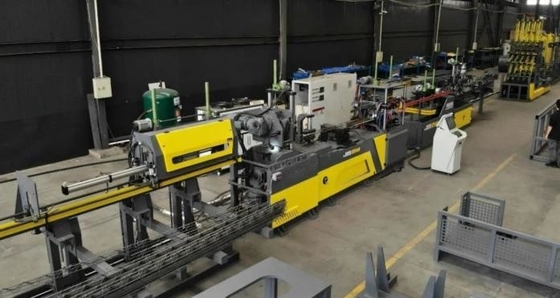 खरीदें AC380V ट्रस वेल्डिंग लाइन मशीन 190 मिमी से 210 मिमी पीक रिक्ति online manufacture